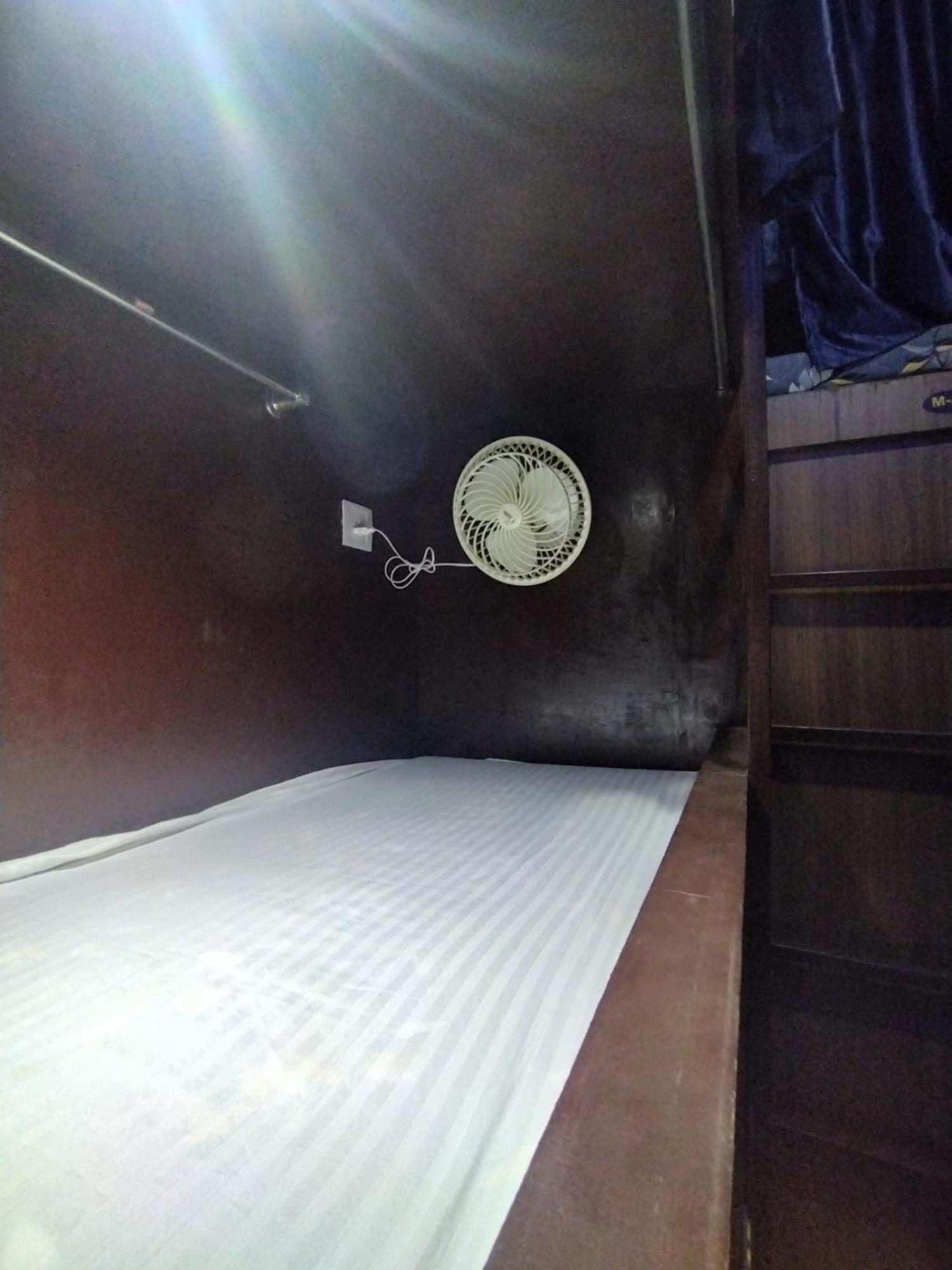 Hostel Ashalpha Metro Pg