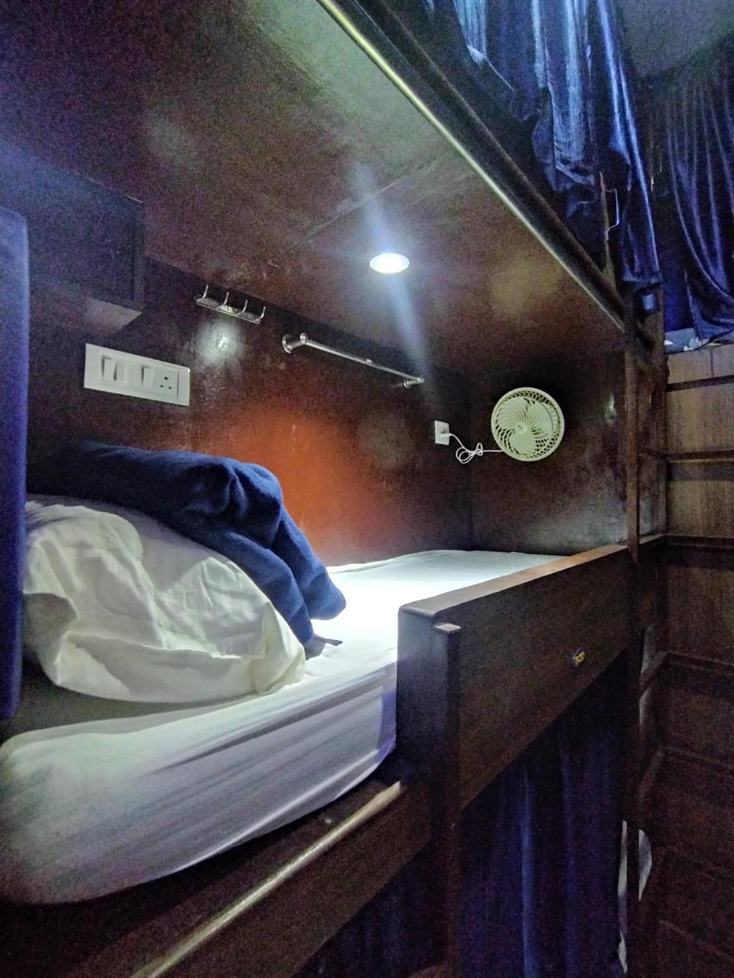Ashalpha Metro Pg Hostel *